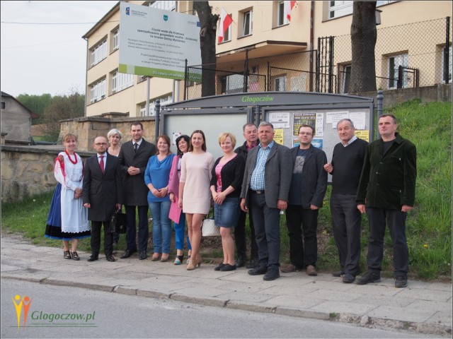 Nowe tablice informacyjno-głoszeniowe